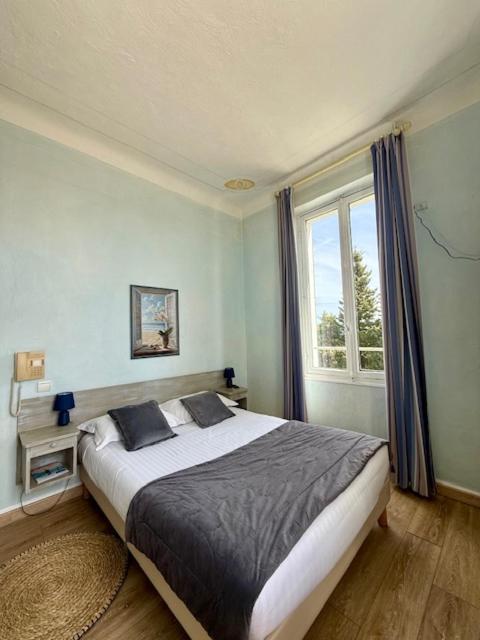 Hotel Miramar 방스 외부 사진